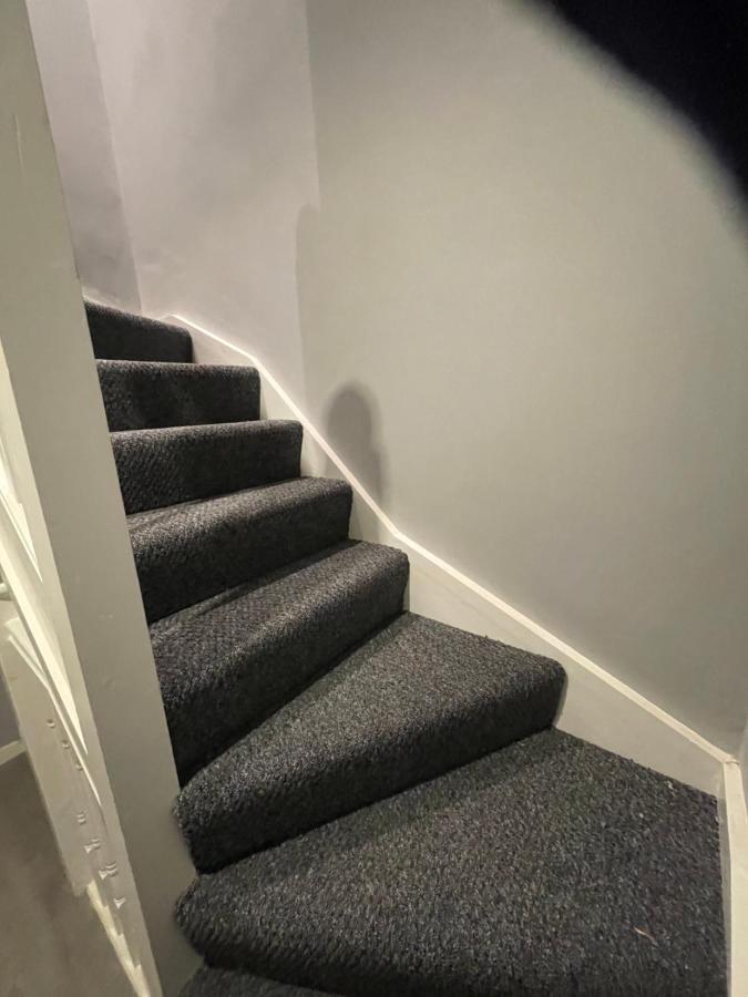 Vale Nky Apartment Rooms Londres Extérieur photo