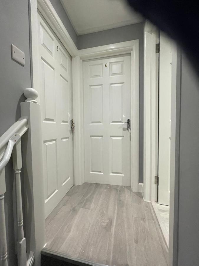 Vale Nky Apartment Rooms Londres Extérieur photo
